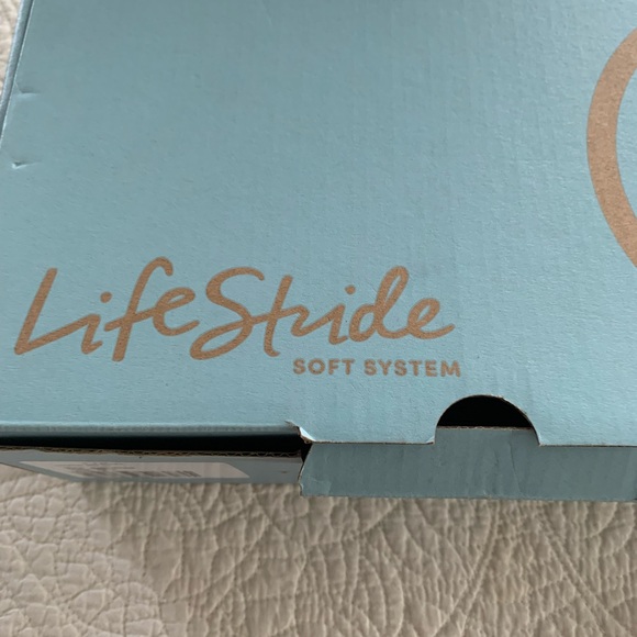 Life Stride Slip on Sneaker Women - Picture 7 of 9